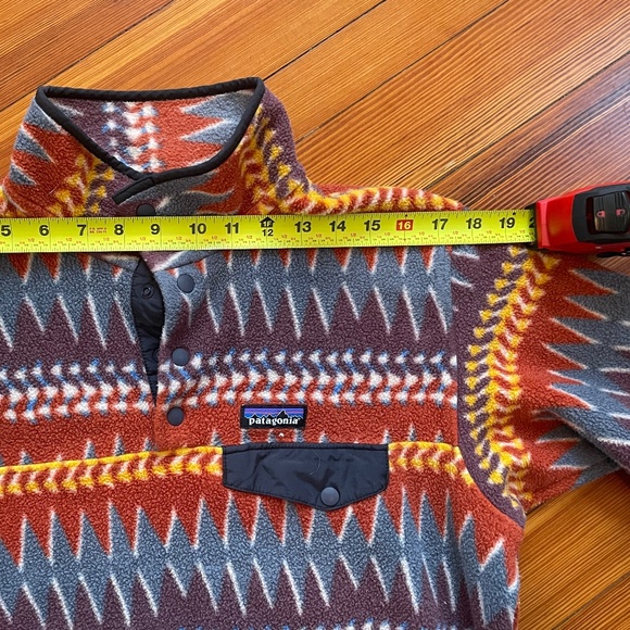 Women's Patagonia Lightweight Synchilla Snap-T Pullover, Medium, Laughing Waters - Picture 8 of 9